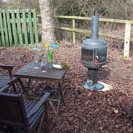 Glamping Malvern Shepherd Hut Hotel Exterior photo